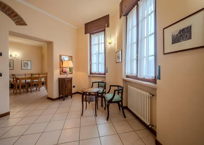 Apartament Mainard, Otello In Historic